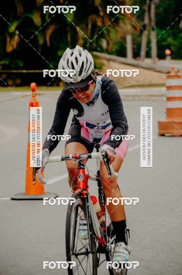 Buy your photos of the eventVSERIES Duathlon & Running on Fotop