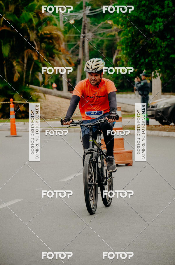Buy your photos of the eventVSERIES Duathlon & Running on Fotop