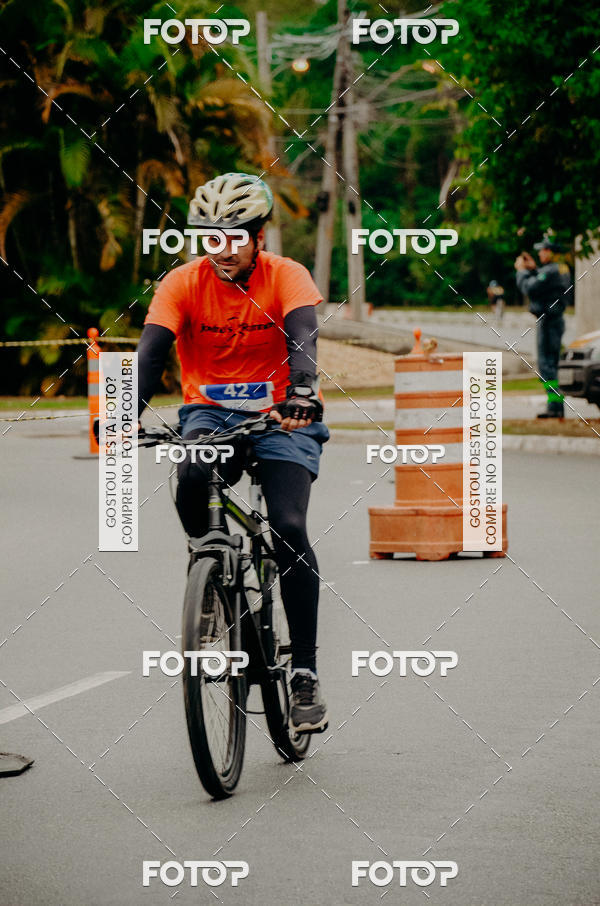 Buy your photos of the eventVSERIES Duathlon & Running on Fotop