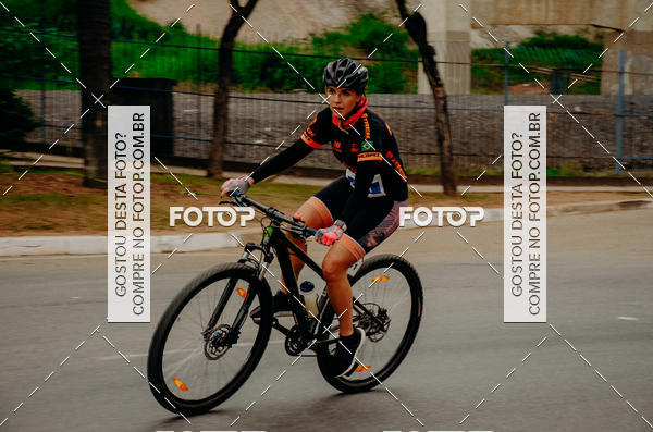 Buy your photos of the eventVSERIES Duathlon & Running on Fotop