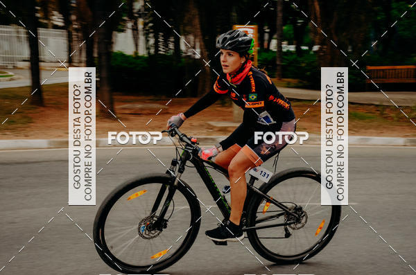 Buy your photos of the eventVSERIES Duathlon & Running on Fotop