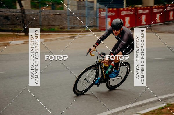 Buy your photos of the eventVSERIES Duathlon & Running on Fotop