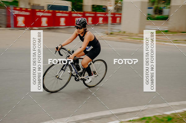 Buy your photos of the eventVSERIES Duathlon & Running on Fotop