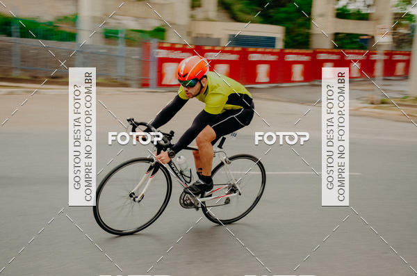 Buy your photos of the eventVSERIES Duathlon & Running on Fotop