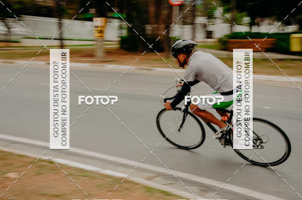 Buy your photos of the eventVSERIES Duathlon & Running on Fotop