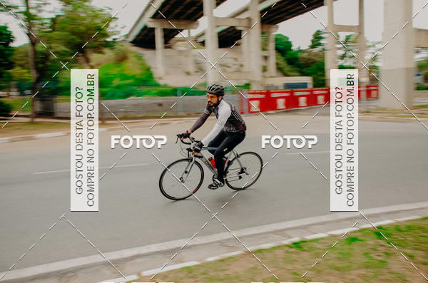 Buy your photos of the eventVSERIES Duathlon & Running on Fotop