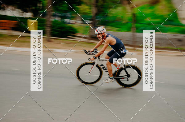 Buy your photos of the eventVSERIES Duathlon & Running on Fotop