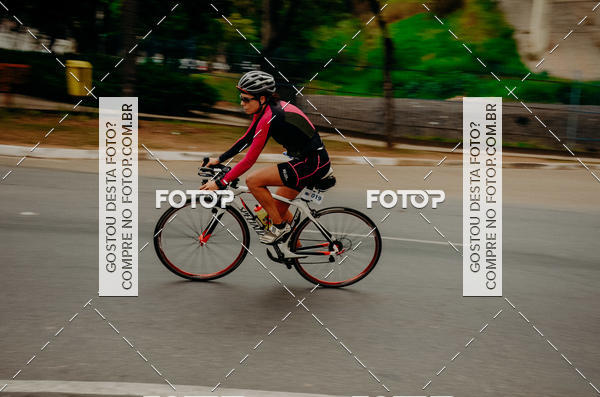 Buy your photos of the eventVSERIES Duathlon & Running on Fotop