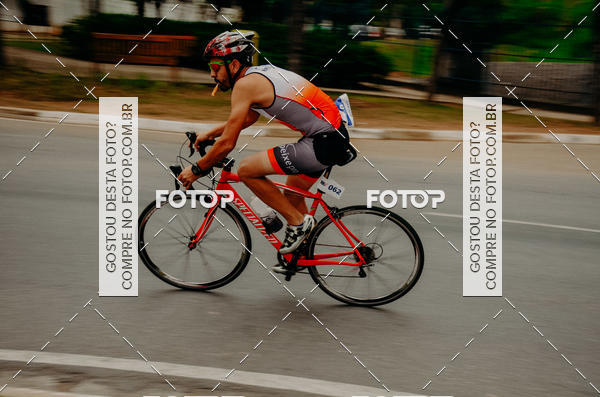 Buy your photos of the eventVSERIES Duathlon & Running on Fotop