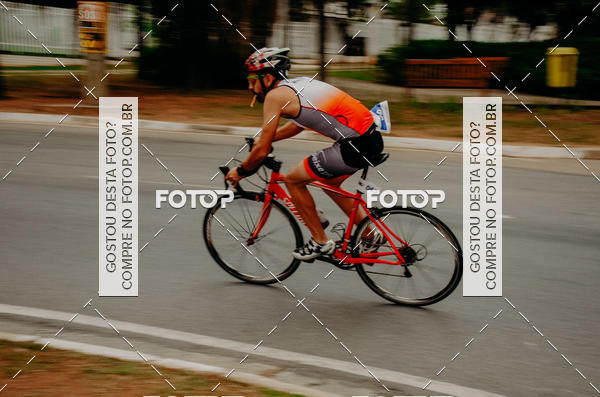 Buy your photos of the eventVSERIES Duathlon & Running on Fotop