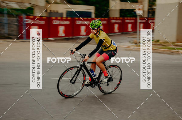 Buy your photos of the eventVSERIES Duathlon & Running on Fotop