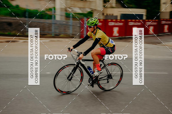 Buy your photos of the eventVSERIES Duathlon & Running on Fotop