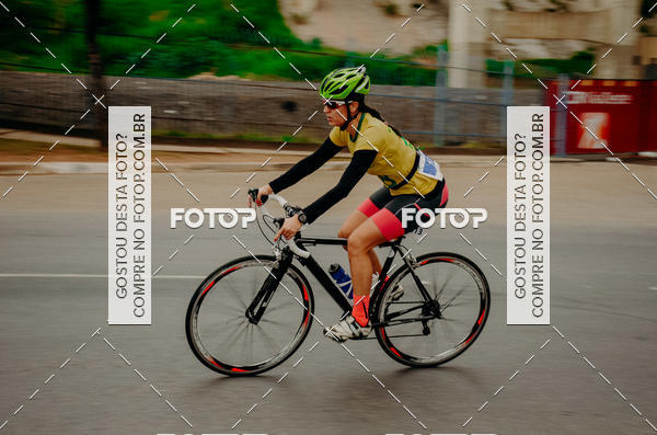 Buy your photos of the eventVSERIES Duathlon & Running on Fotop