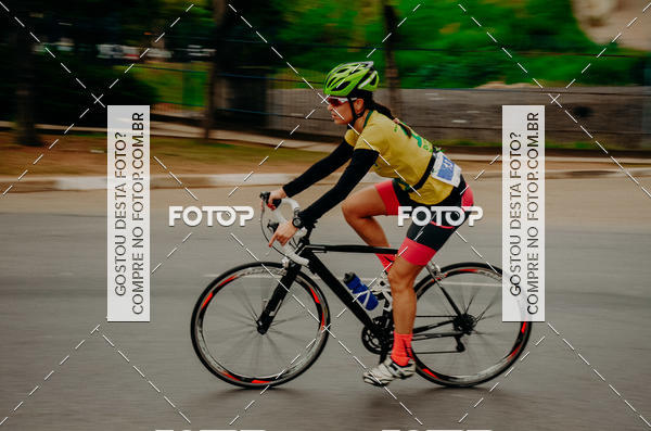 Buy your photos of the eventVSERIES Duathlon & Running on Fotop