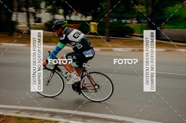 Buy your photos of the eventVSERIES Duathlon & Running on Fotop