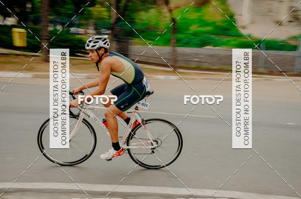 Buy your photos of the eventVSERIES Duathlon & Running on Fotop