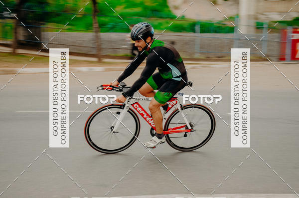 Buy your photos of the eventVSERIES Duathlon & Running on Fotop