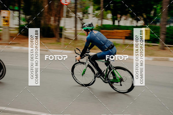 Buy your photos of the eventVSERIES Duathlon & Running on Fotop