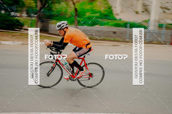 Buy your photos of the eventVSERIES Duathlon & Running on Fotop