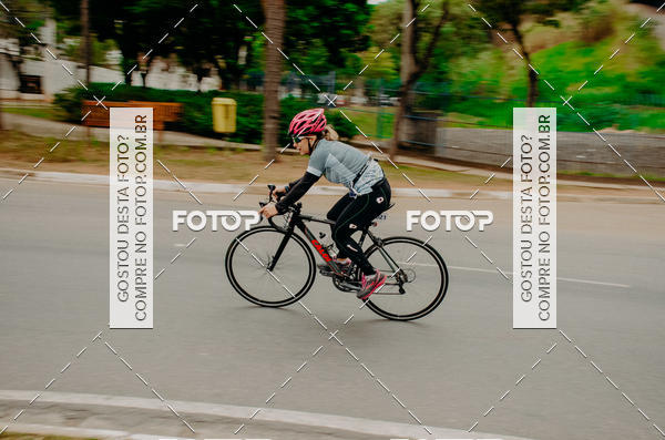 Buy your photos of the eventVSERIES Duathlon & Running on Fotop