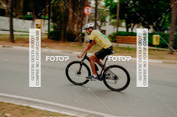 Buy your photos of the eventVSERIES Duathlon & Running on Fotop