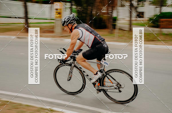 Buy your photos of the eventVSERIES Duathlon & Running on Fotop