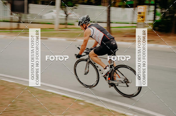 Buy your photos of the eventVSERIES Duathlon & Running on Fotop