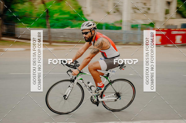 Buy your photos of the eventVSERIES Duathlon & Running on Fotop