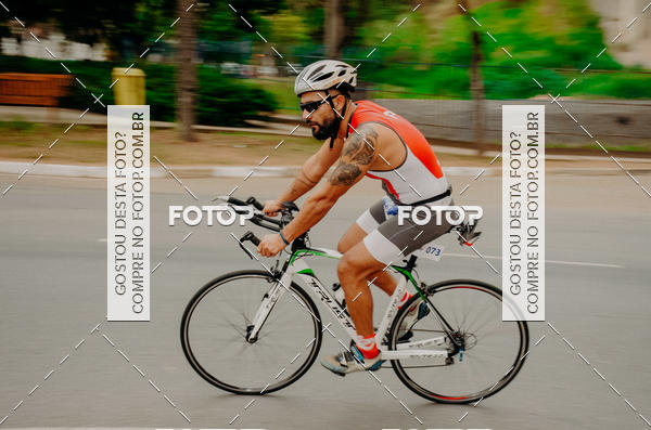 Buy your photos of the eventVSERIES Duathlon & Running on Fotop