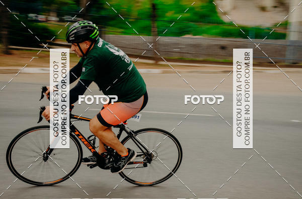 Buy your photos of the eventVSERIES Duathlon & Running on Fotop