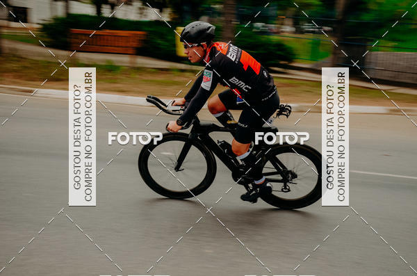 Buy your photos of the eventVSERIES Duathlon & Running on Fotop