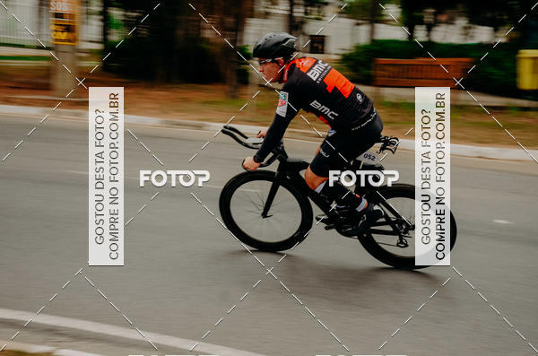 Buy your photos of the eventVSERIES Duathlon & Running on Fotop