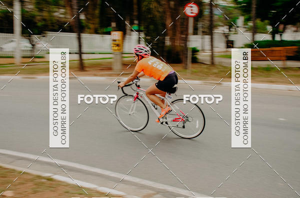 Buy your photos of the eventVSERIES Duathlon & Running on Fotop