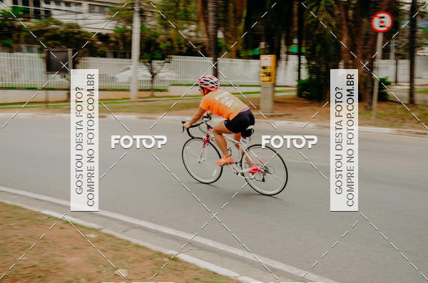 Buy your photos of the eventVSERIES Duathlon & Running on Fotop