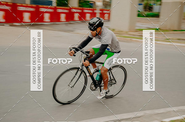 Buy your photos of the eventVSERIES Duathlon & Running on Fotop