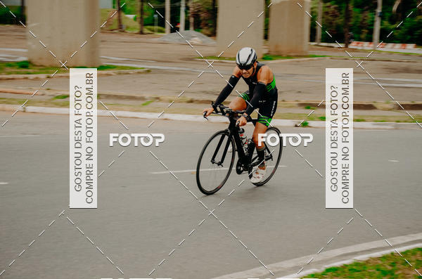 Buy your photos of the eventVSERIES Duathlon & Running on Fotop