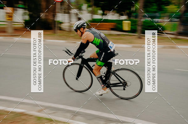 Buy your photos of the eventVSERIES Duathlon & Running on Fotop