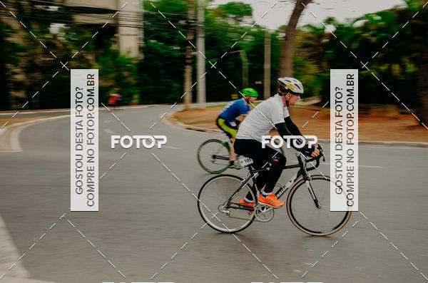 Buy your photos of the eventVSERIES Duathlon & Running on Fotop