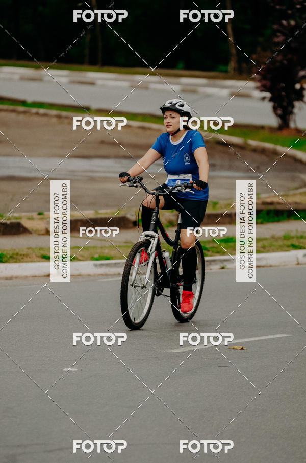 Buy your photos of the eventVSERIES Duathlon & Running on Fotop