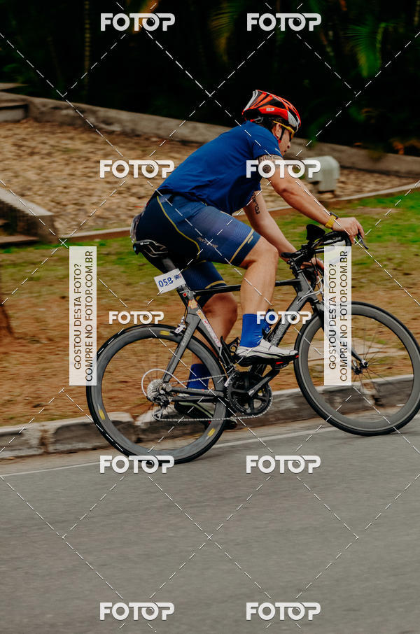 Buy your photos of the eventVSERIES Duathlon & Running on Fotop