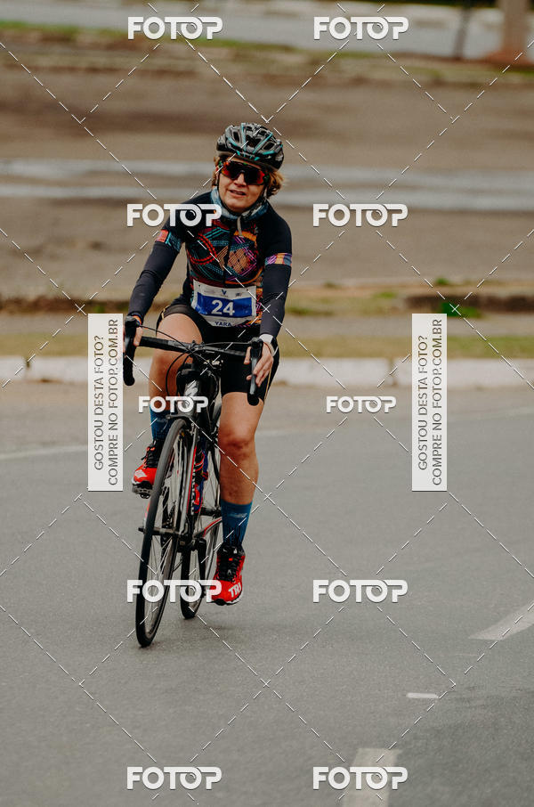 Buy your photos of the eventVSERIES Duathlon & Running on Fotop