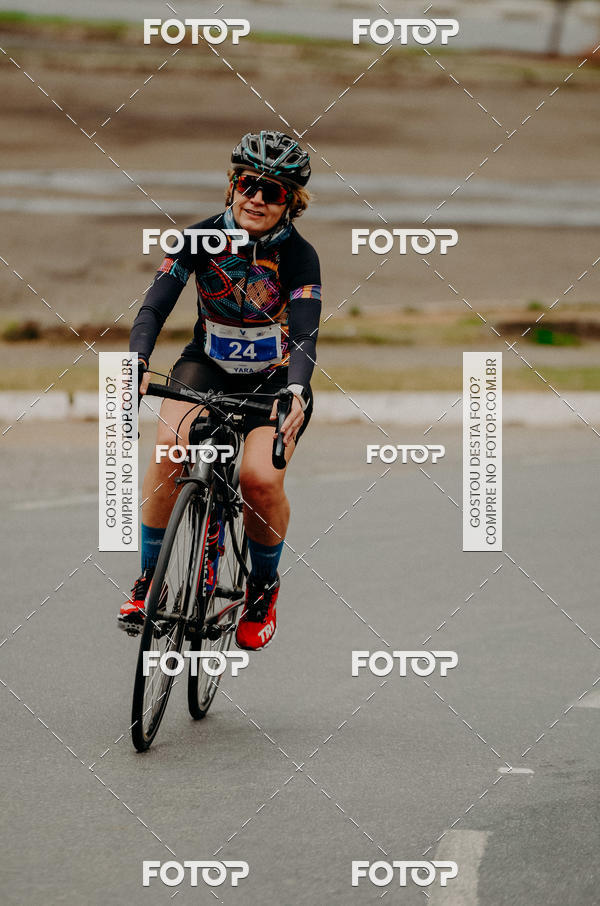 Buy your photos of the eventVSERIES Duathlon & Running on Fotop
