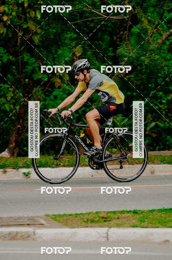 Buy your photos of the eventVSERIES Duathlon & Running on Fotop