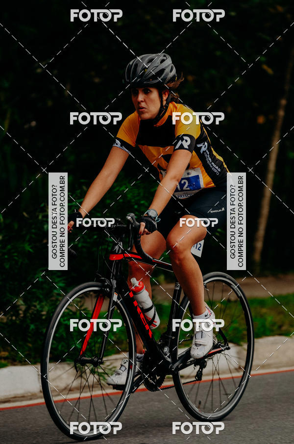 Buy your photos of the eventVSERIES Duathlon & Running on Fotop