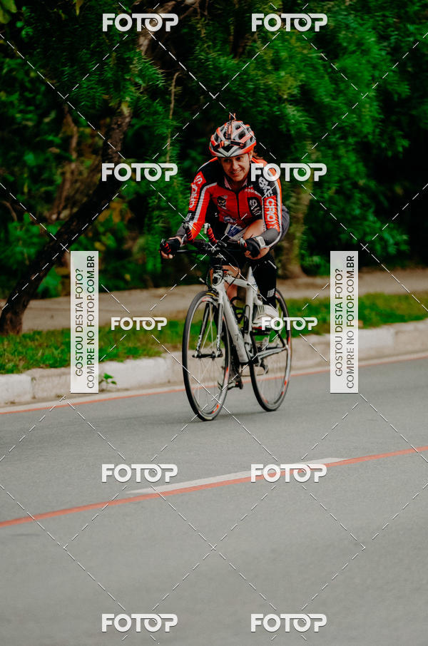 Buy your photos of the eventVSERIES Duathlon & Running on Fotop