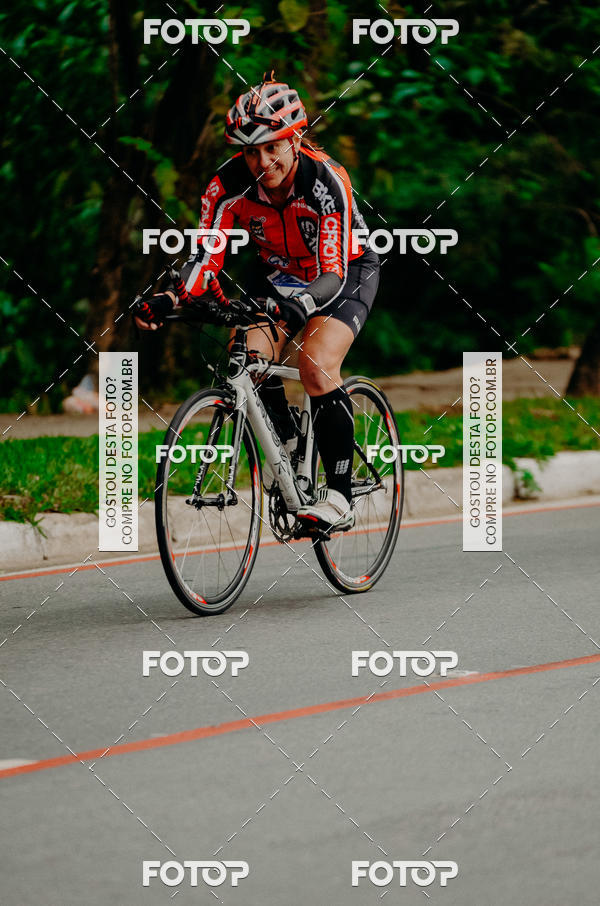 Buy your photos of the eventVSERIES Duathlon & Running on Fotop
