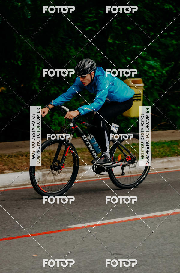 Buy your photos of the eventVSERIES Duathlon & Running on Fotop