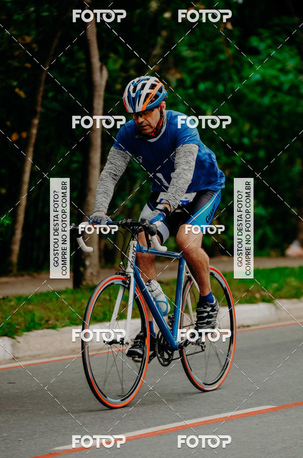 Buy your photos of the eventVSERIES Duathlon & Running on Fotop