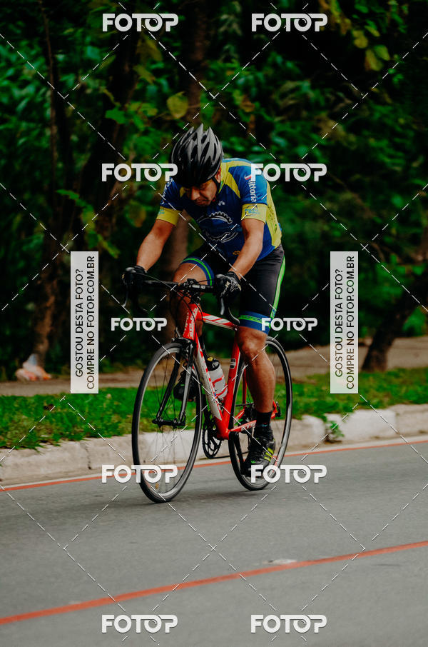 Buy your photos of the eventVSERIES Duathlon & Running on Fotop