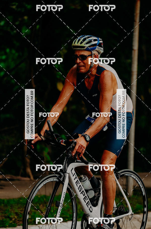 Buy your photos of the eventVSERIES Duathlon & Running on Fotop